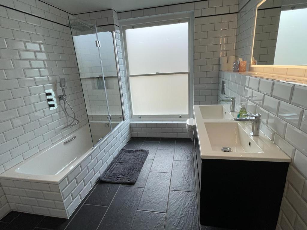 Luxury Apartment In Belsize Park London Eksteriør bilde